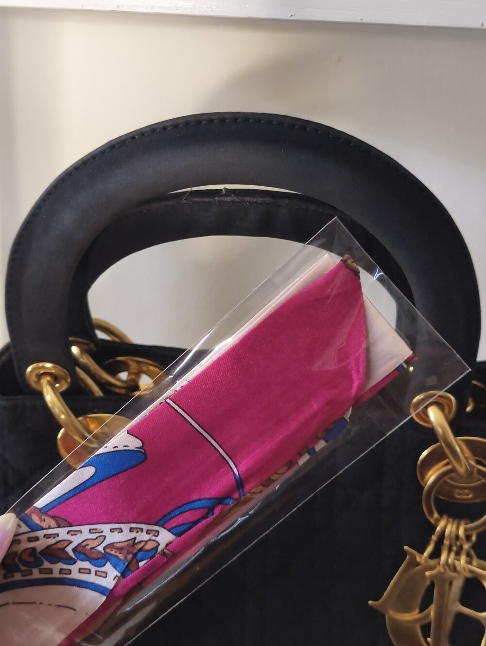 Christian Dior Lady Dior Black Embroidered Cannage Handbag With Twilly In GUC - Picture 10 of 15